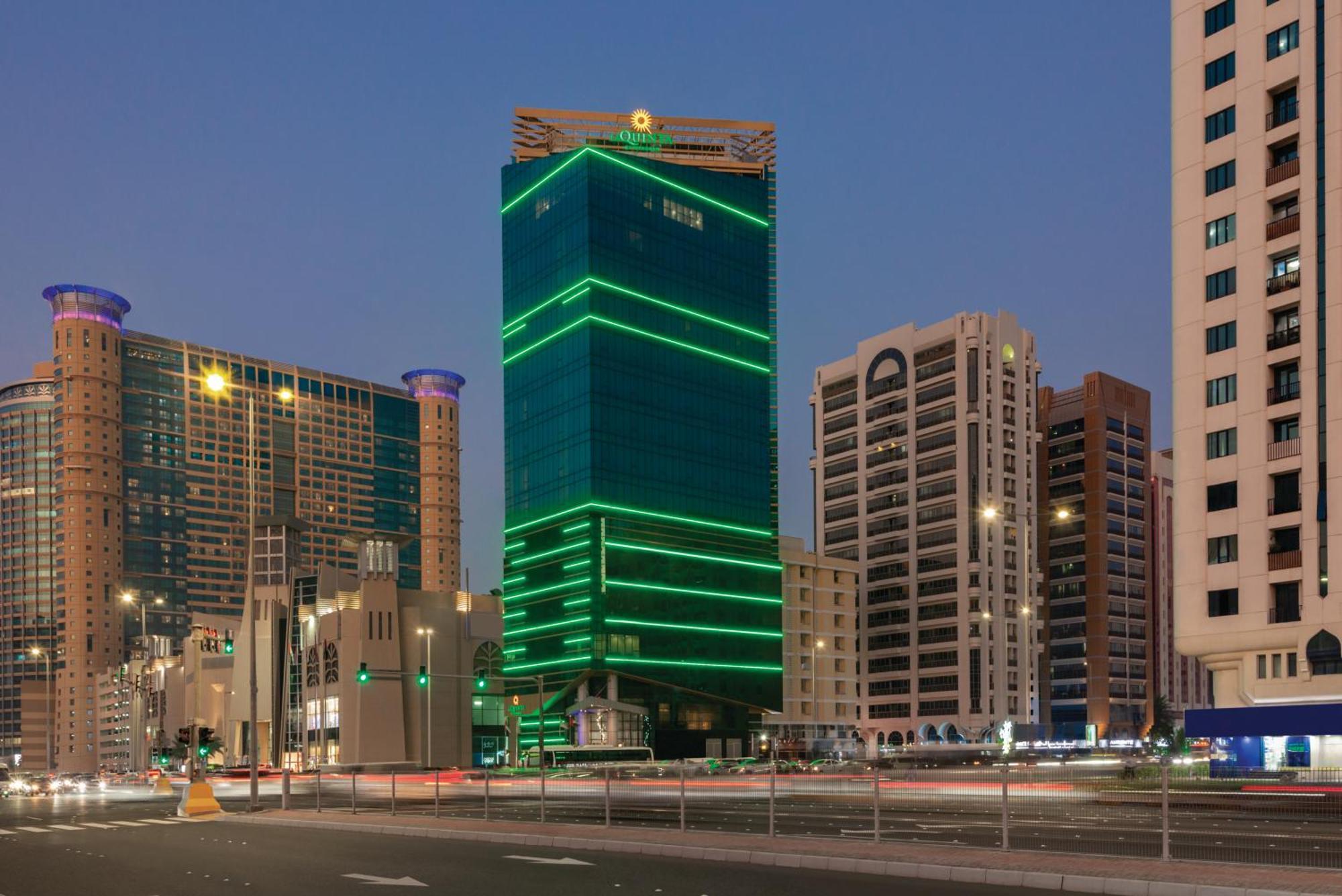 La Quinta By Wyndham Abu Dhabi Al Wahda酒店 外观 照片