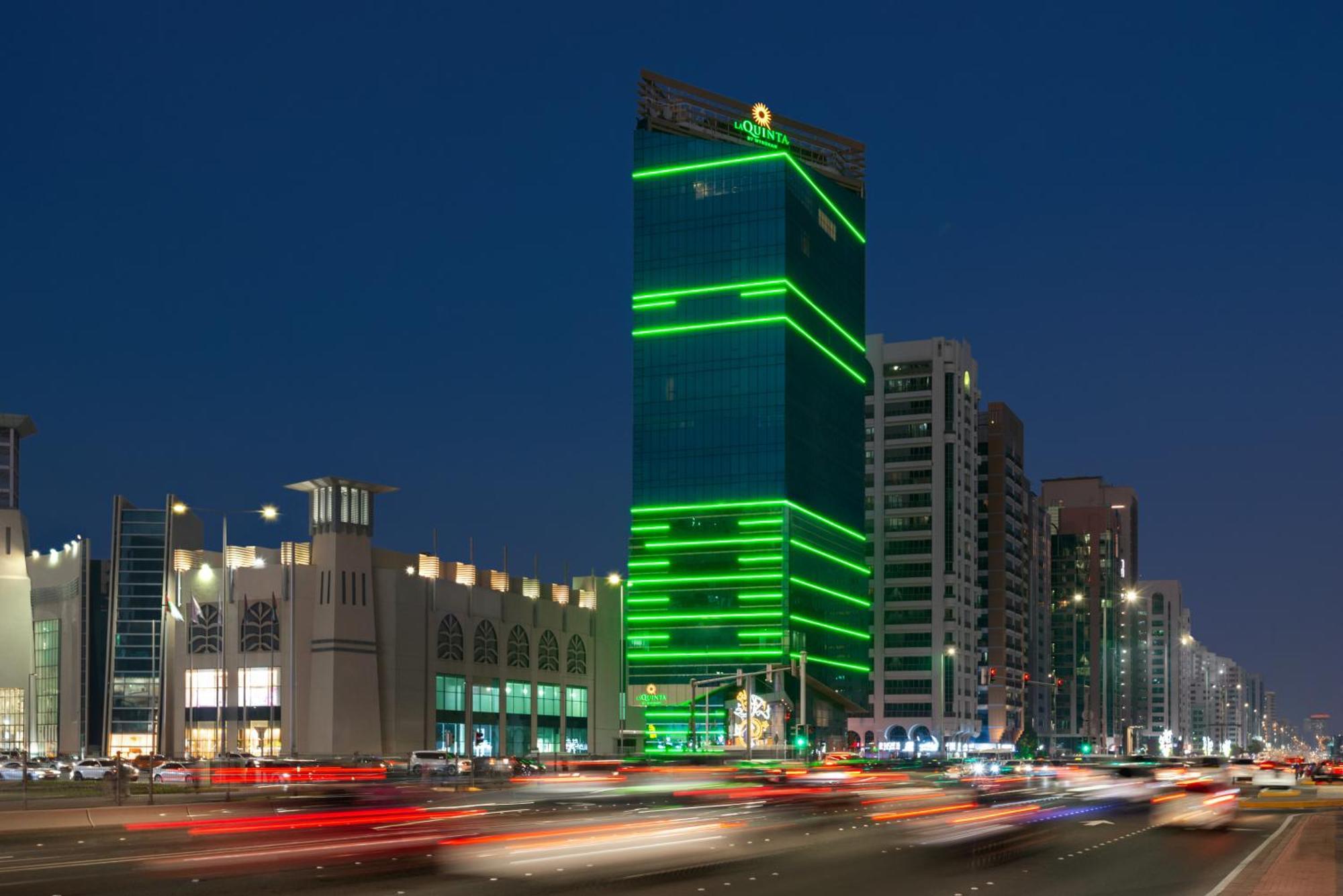 La Quinta By Wyndham Abu Dhabi Al Wahda酒店 外观 照片